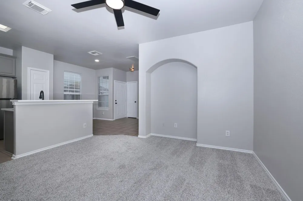 38 Blue Creek Place The Woodlands, TX 77382