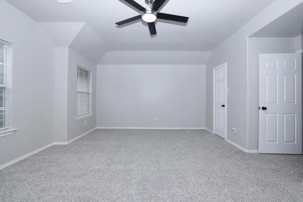 38 Blue Creek Place The Woodlands, TX 77382