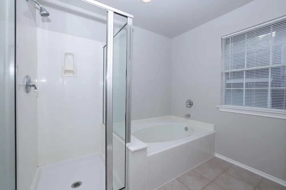 38 Blue Creek Place The Woodlands, TX 77382