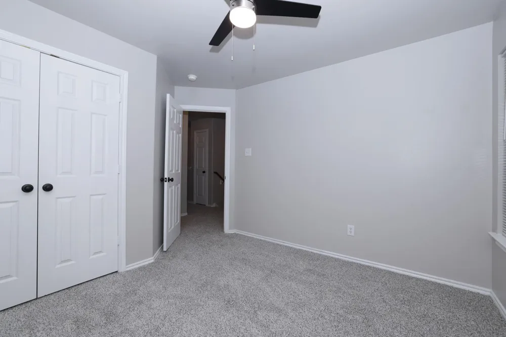 38 Blue Creek Place The Woodlands, TX 77382