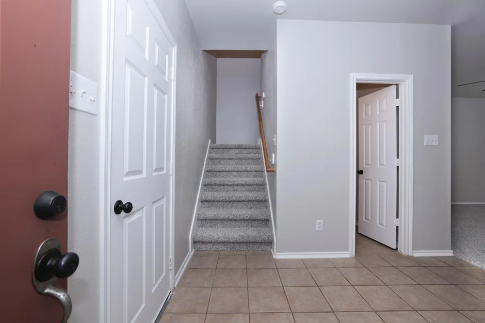 38 Blue Creek Place The Woodlands, TX 77382
