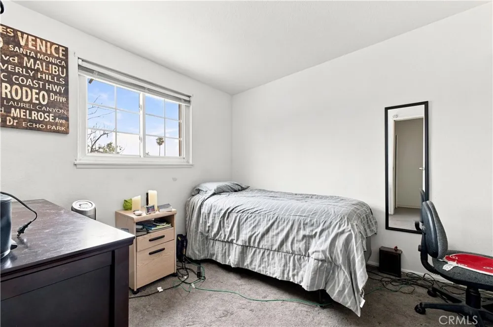 379 E Randall Rialto, CA 92376