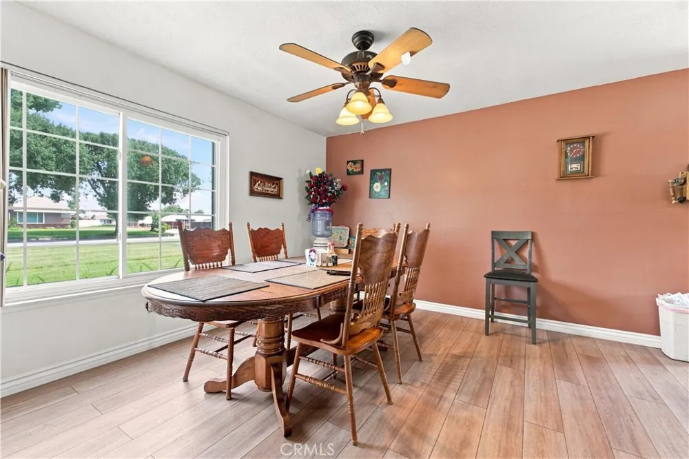 379 E Randall Rialto, CA 92376