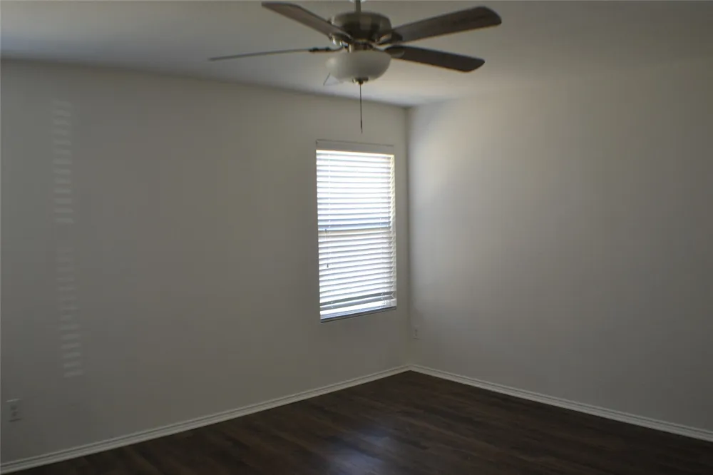 1305 Swan Ridge Drive Sherman, TX 75092