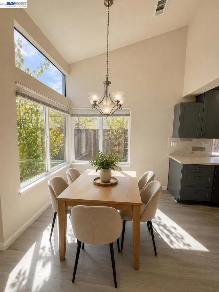 4969 Green Hills Cir Antioch, CA 94531