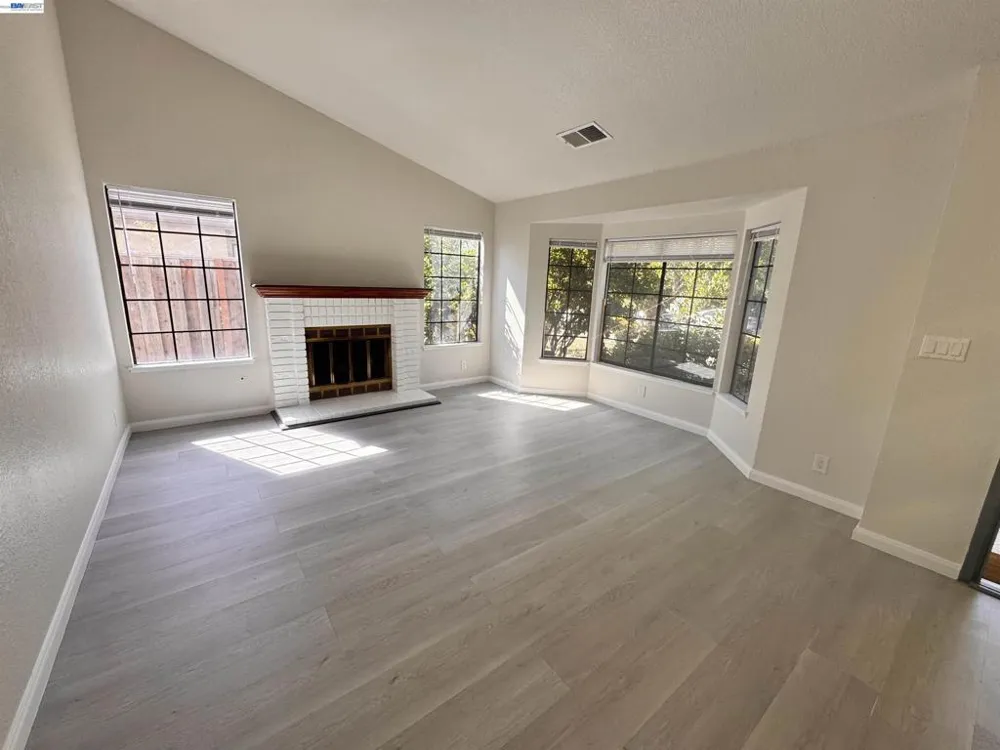 4969 Green Hills Cir Antioch, CA 94531