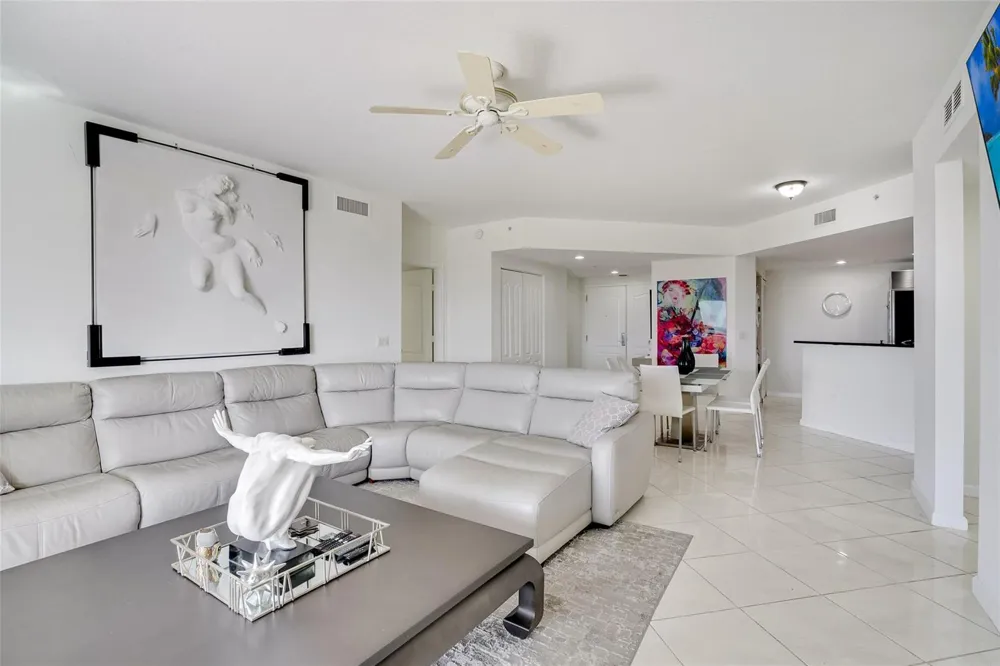 191 SE 20th Avenue #614 Deerfield Beach, FL 33441
