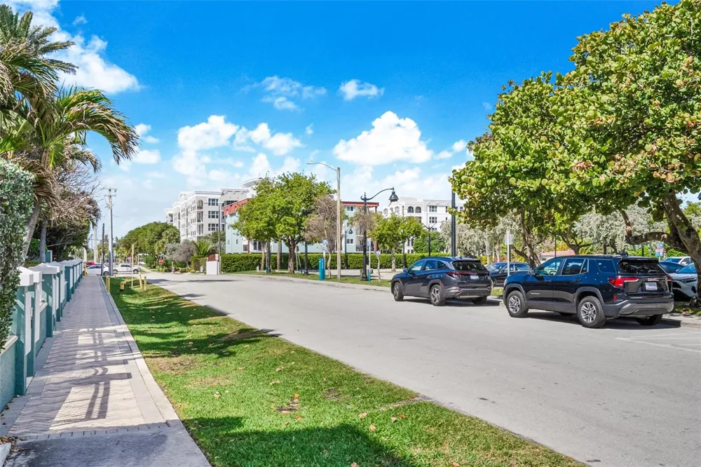 191 SE 20th Avenue #614 Deerfield Beach, FL 33441