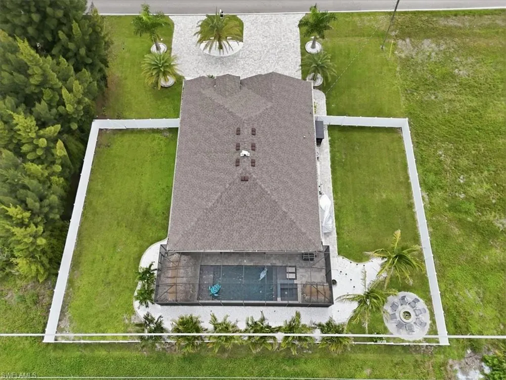 219 El Dorado Boulevard S Cape Coral, FL 33991