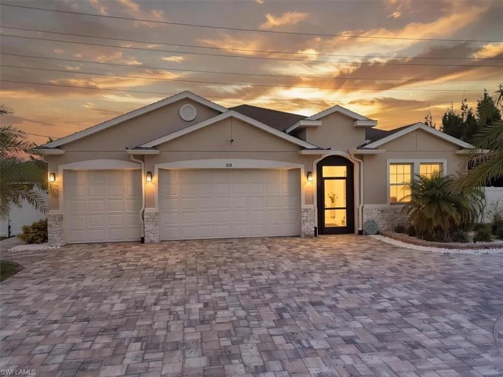 219 El Dorado Boulevard S Cape Coral, FL 33991