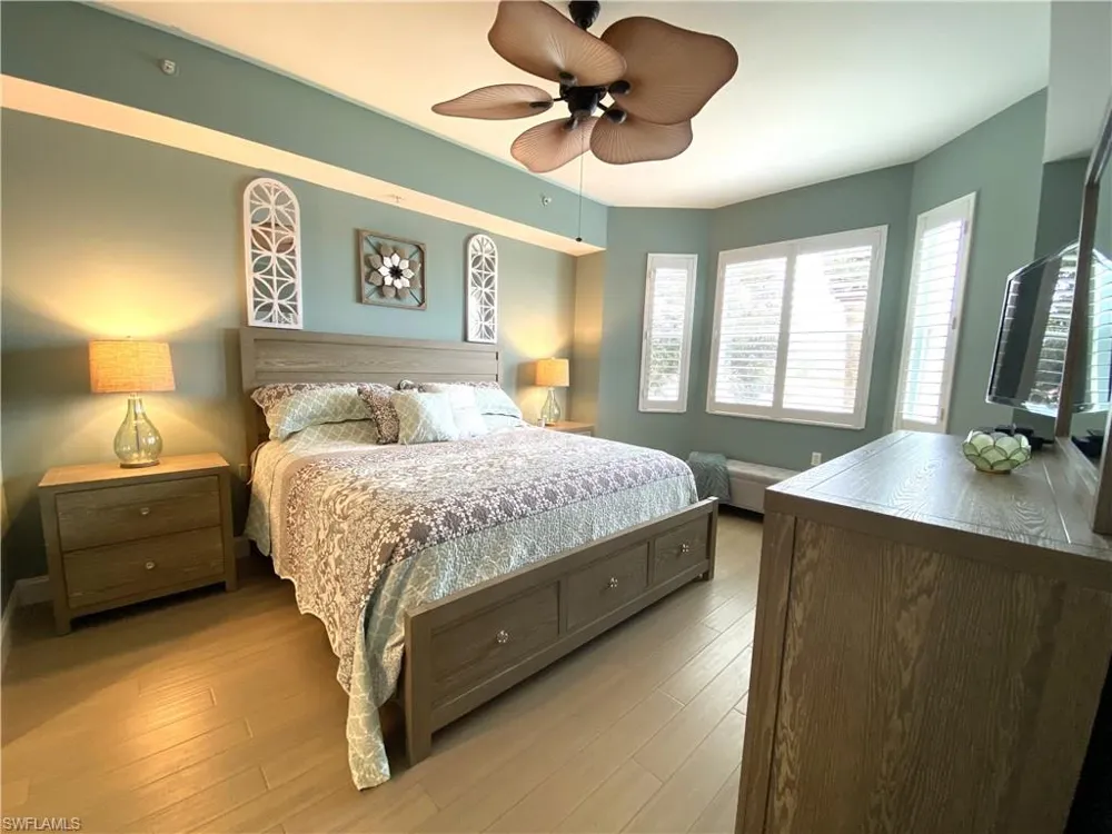 2730 Cypress Trace Circle #2820 Naples, FL 34119