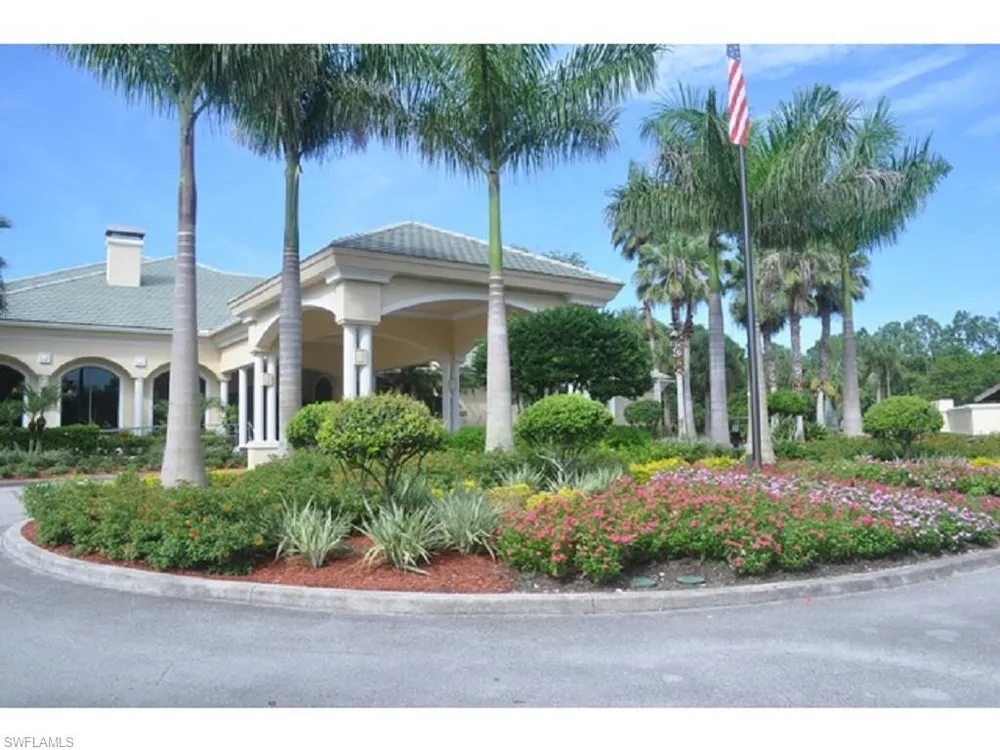 2730 Cypress Trace Circle #2820 Naples, FL 34119
