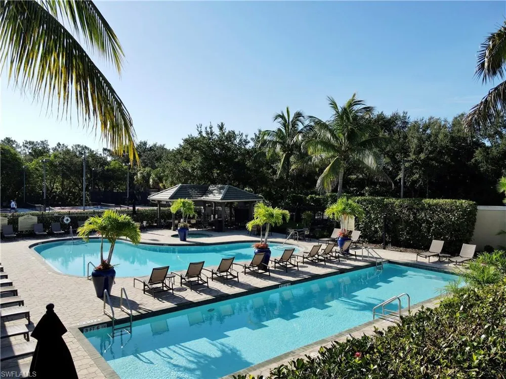 2730 Cypress Trace Circle #2820 Naples, FL 34119