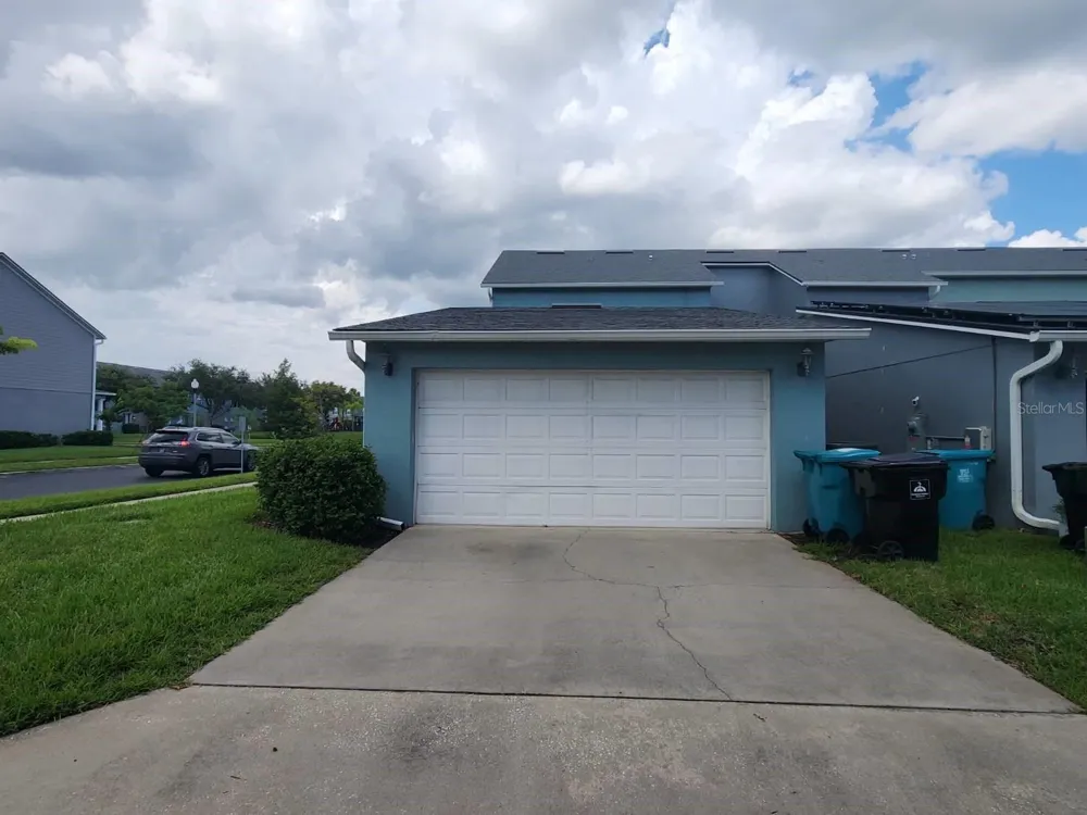 10156 VICKERS RIDGE DRIVE Orlando, FL 32829