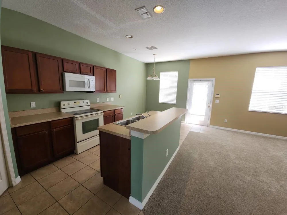 10156 VICKERS RIDGE DRIVE Orlando, FL 32829