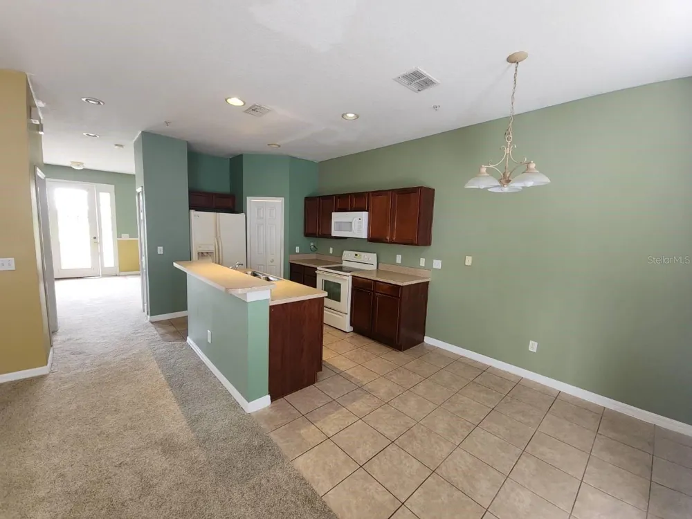 10156 VICKERS RIDGE DRIVE Orlando, FL 32829
