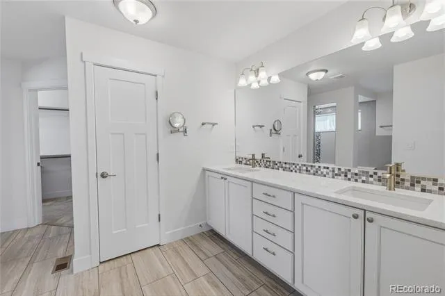 1952 Clayhouse Drive Colorado Springs, CO 80921
