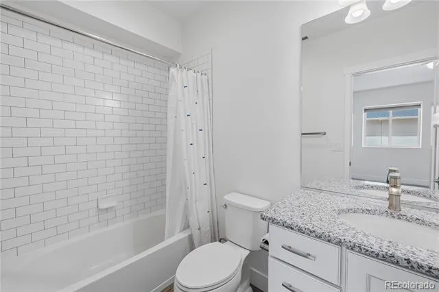1952 Clayhouse Drive Colorado Springs, CO 80921