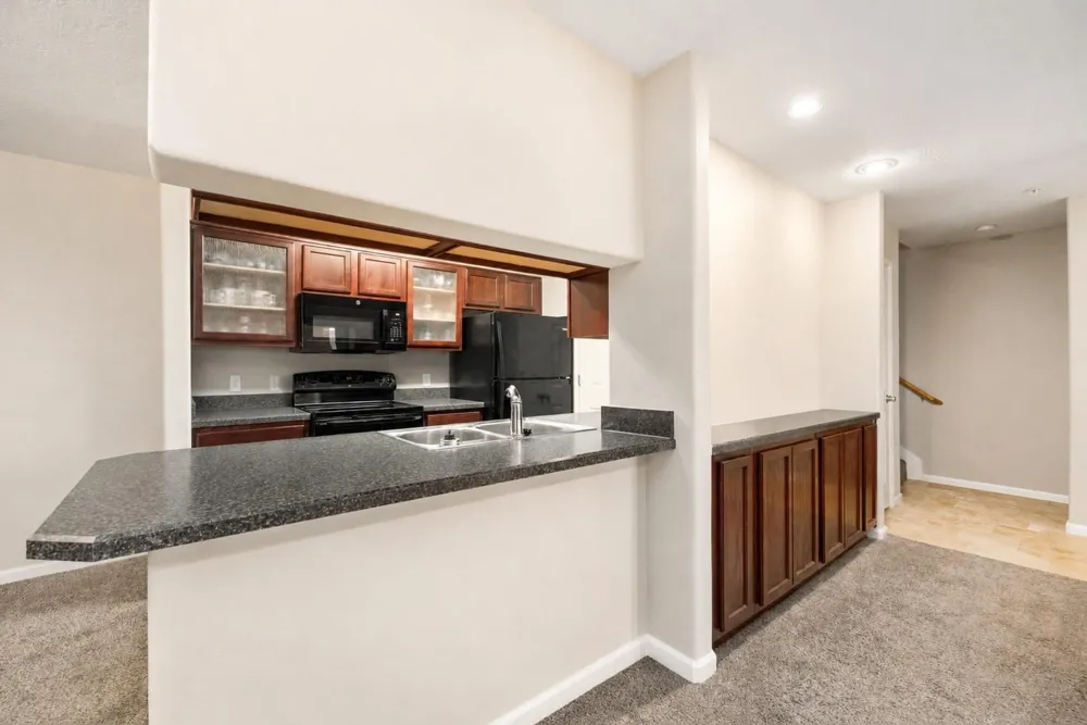 10912 Gulf Freeway #38 Houston, TX 77034