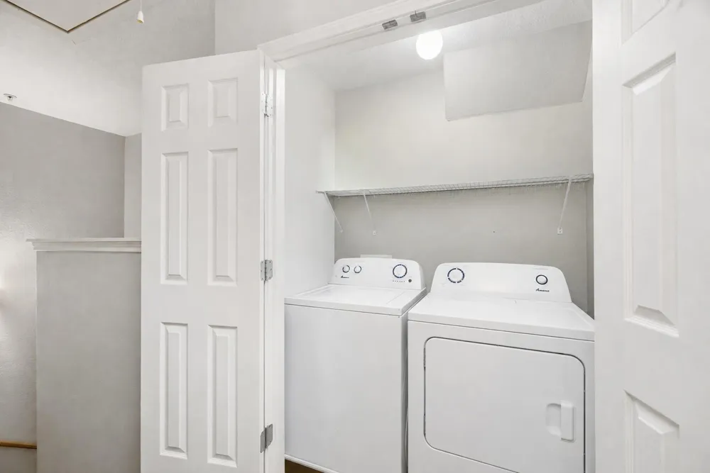10912 Gulf Freeway #38 Houston, TX 77034