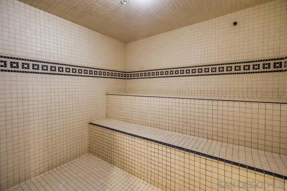 550 Front St #1101 San Diego, CA 92101