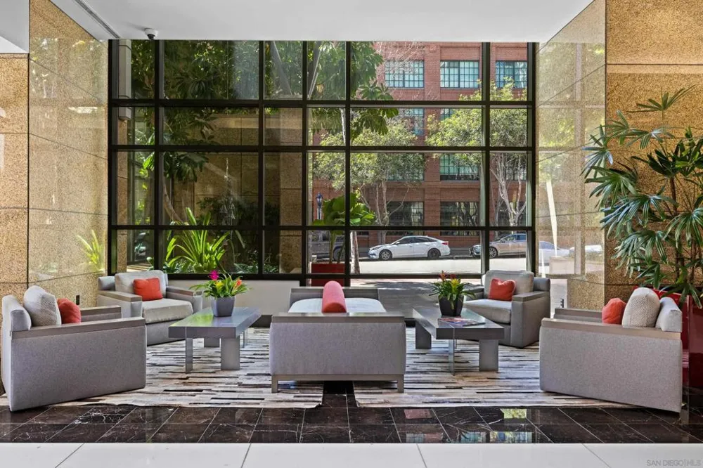 550 Front St #1101 San Diego, CA 92101
