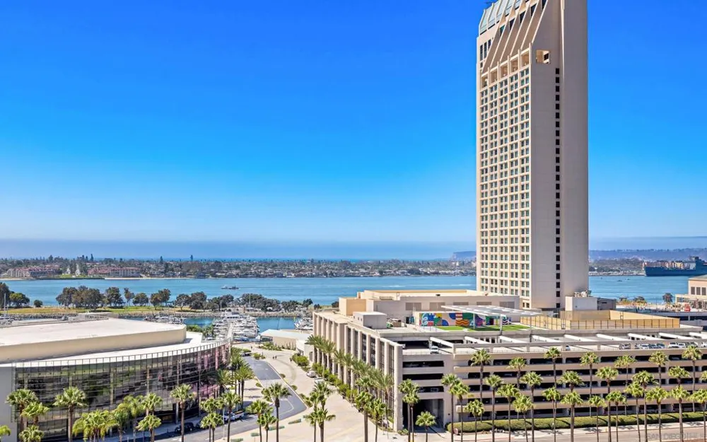 550 Front St #1101 San Diego, CA 92101
