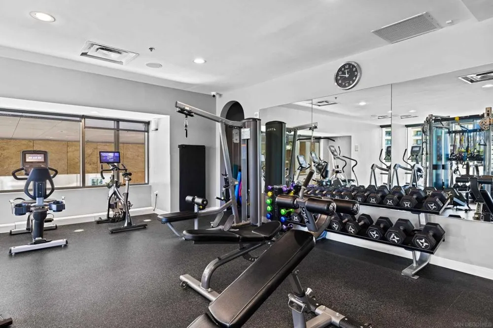 550 Front St #1101 San Diego, CA 92101
