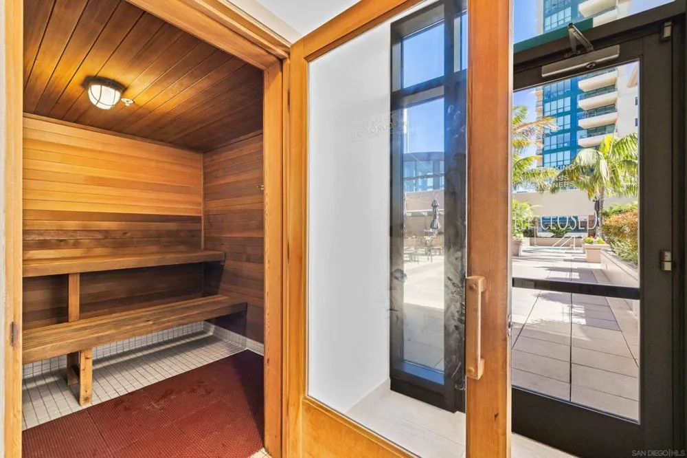 550 Front St #1101 San Diego, CA 92101