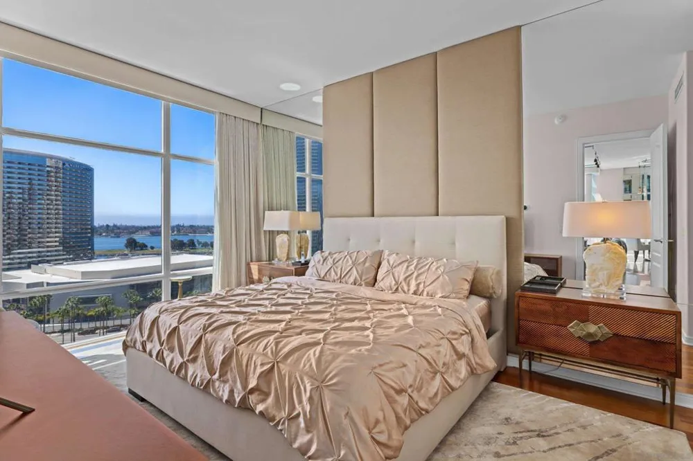 550 Front St #1101 San Diego, CA 92101