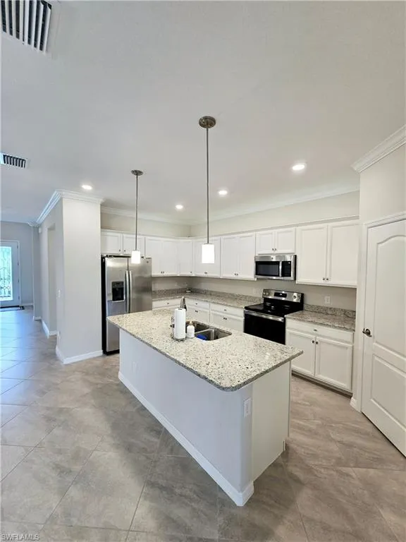 2288 Dancy Street Naples, FL 34120