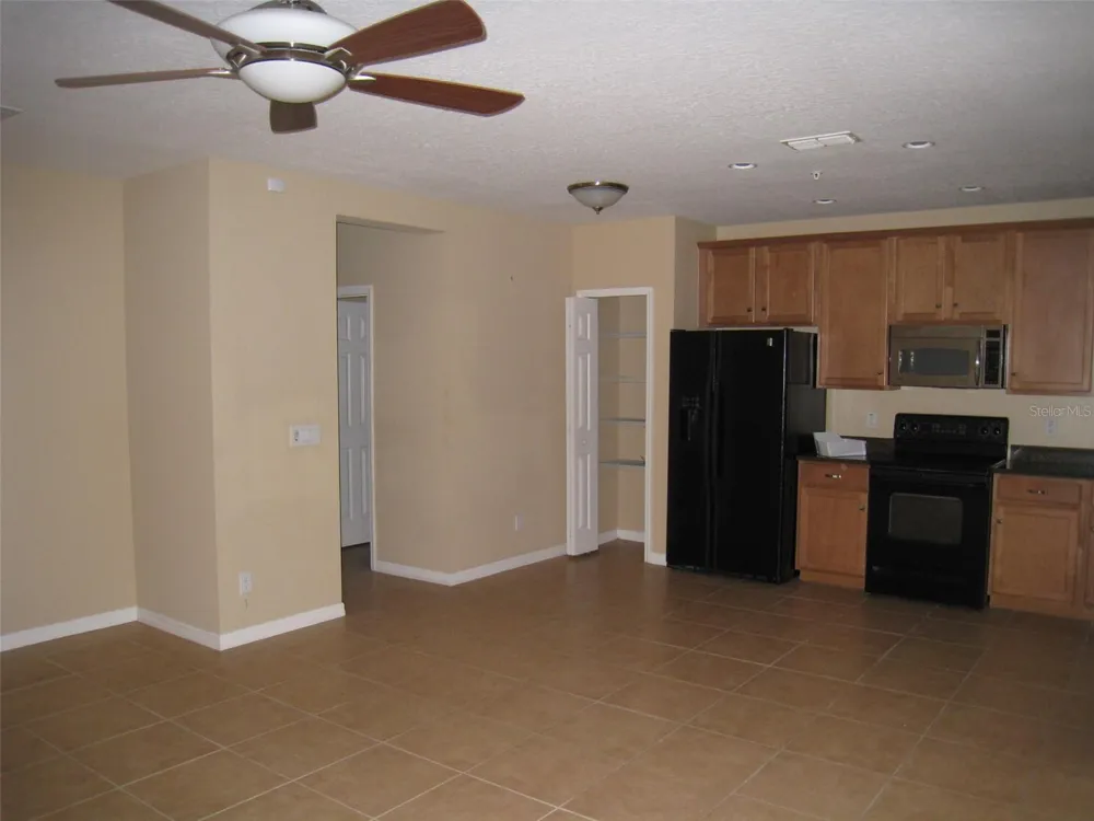 9663 BISCOTTI AVENUE Orlando, FL 32829