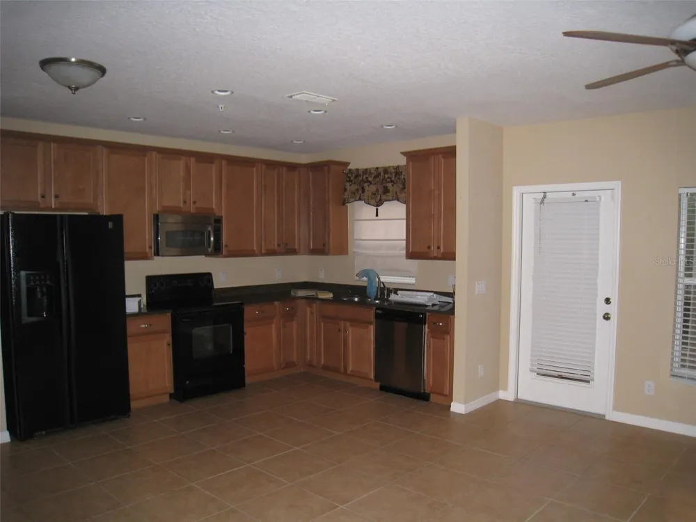 9663 BISCOTTI AVENUE Orlando, FL 32829