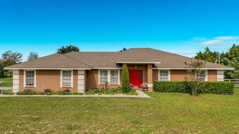 18030 BAYAMON AVENUE Polk City, FL 33868