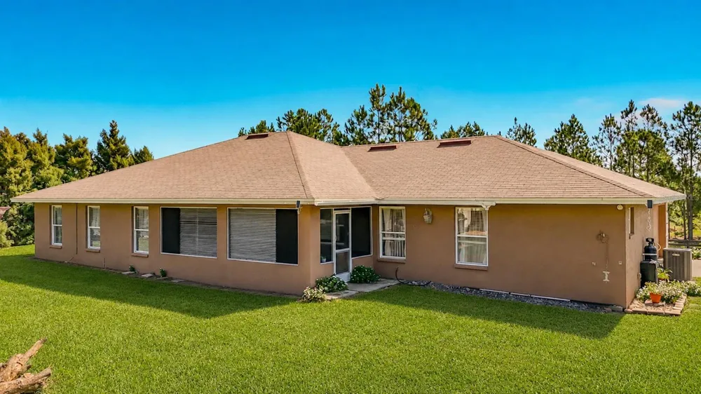 18030 BAYAMON AVENUE Polk City, FL 33868