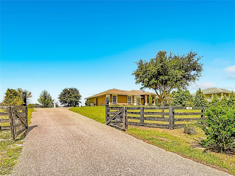 18030 BAYAMON AVENUE Polk City, FL 33868