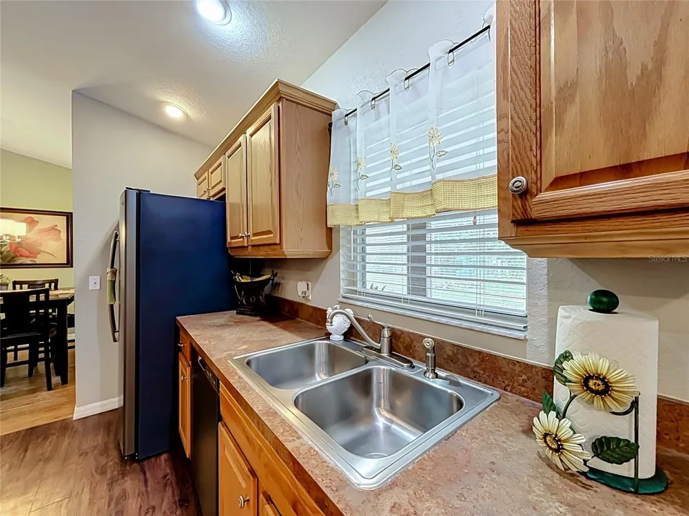 18030 BAYAMON AVENUE Polk City, FL 33868
