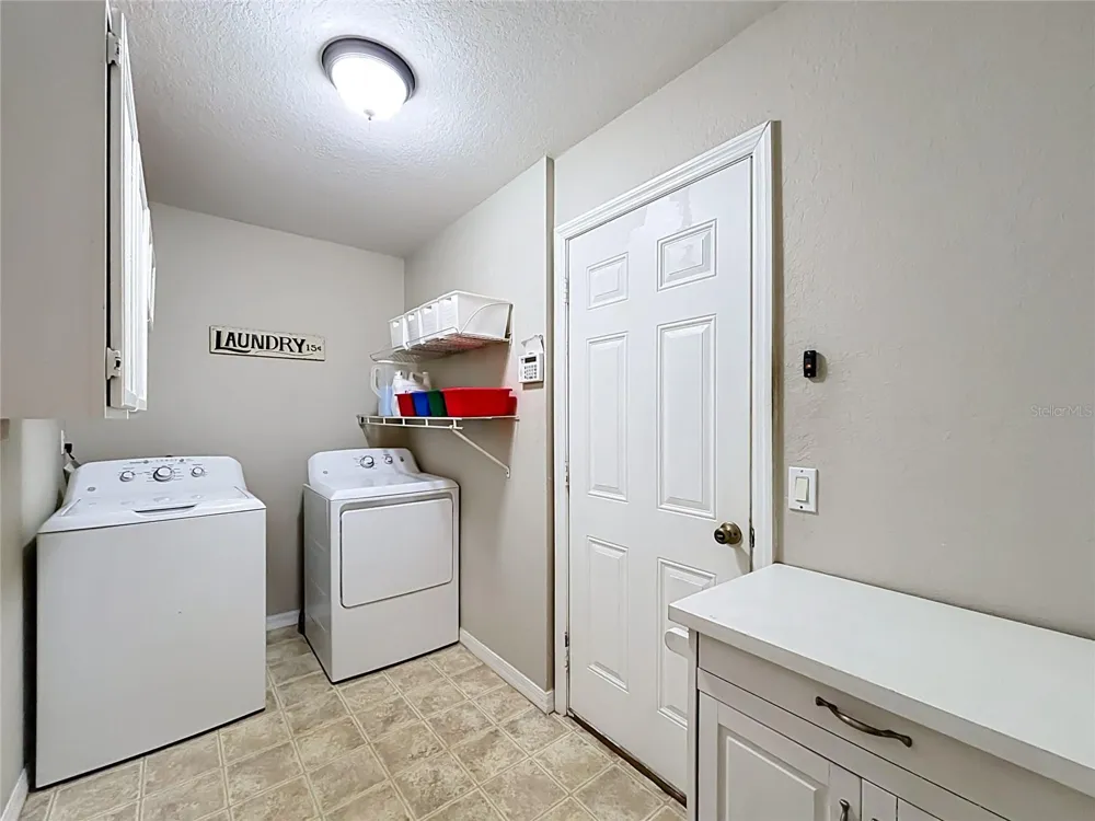 18030 BAYAMON AVENUE Polk City, FL 33868