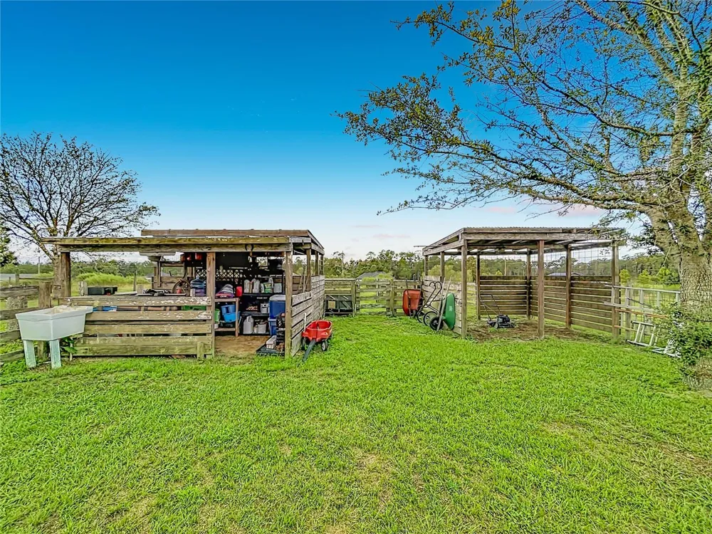 18030 BAYAMON AVENUE Polk City, FL 33868