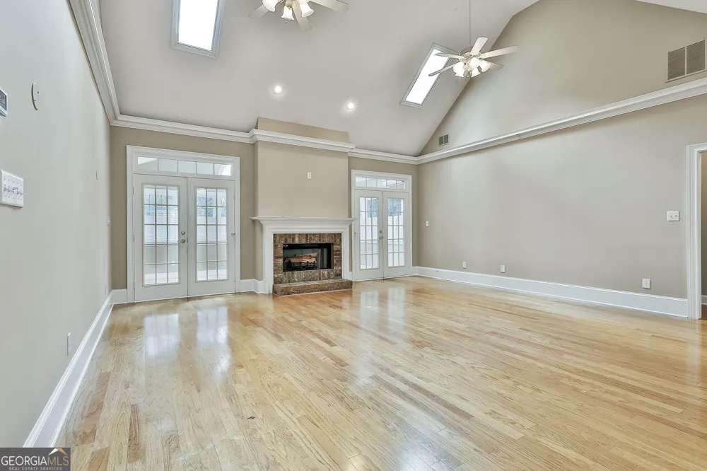 15 Stratford WAY Newnan, GA 30265