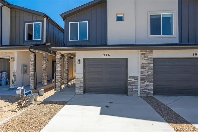 1881 Erin Loop Colorado Springs, CO 80918