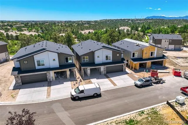 1881 Erin Loop Colorado Springs, CO 80918
