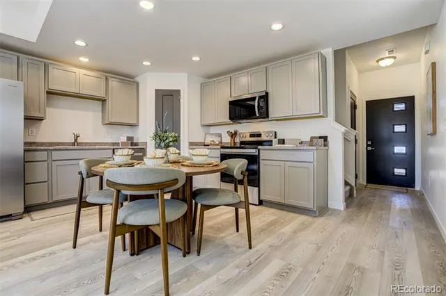 1881 Erin Loop Colorado Springs, CO 80918
