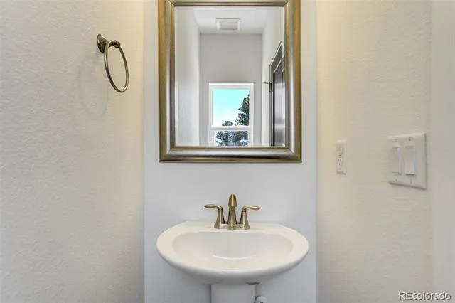 1881 Erin Loop Colorado Springs, CO 80918