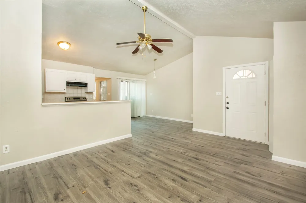7062 Pineberry Road Dallas, TX 75249