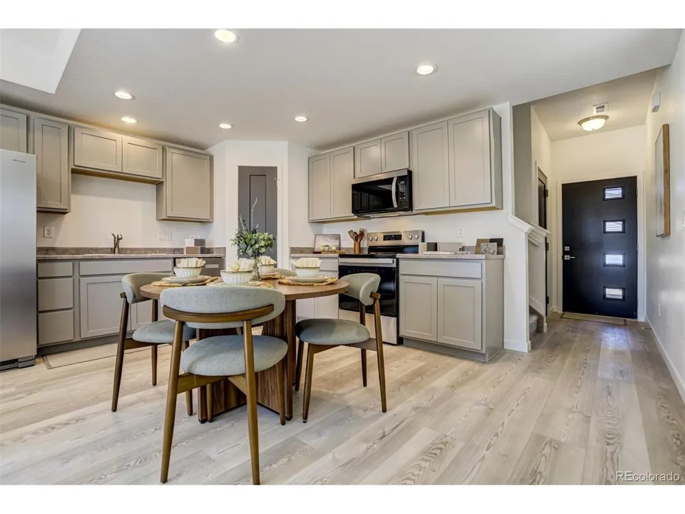 1881 Erin Loop Colorado Springs, CO 80918