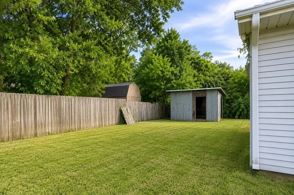 4701 Cherry Street Santa Fe, TX 77517
