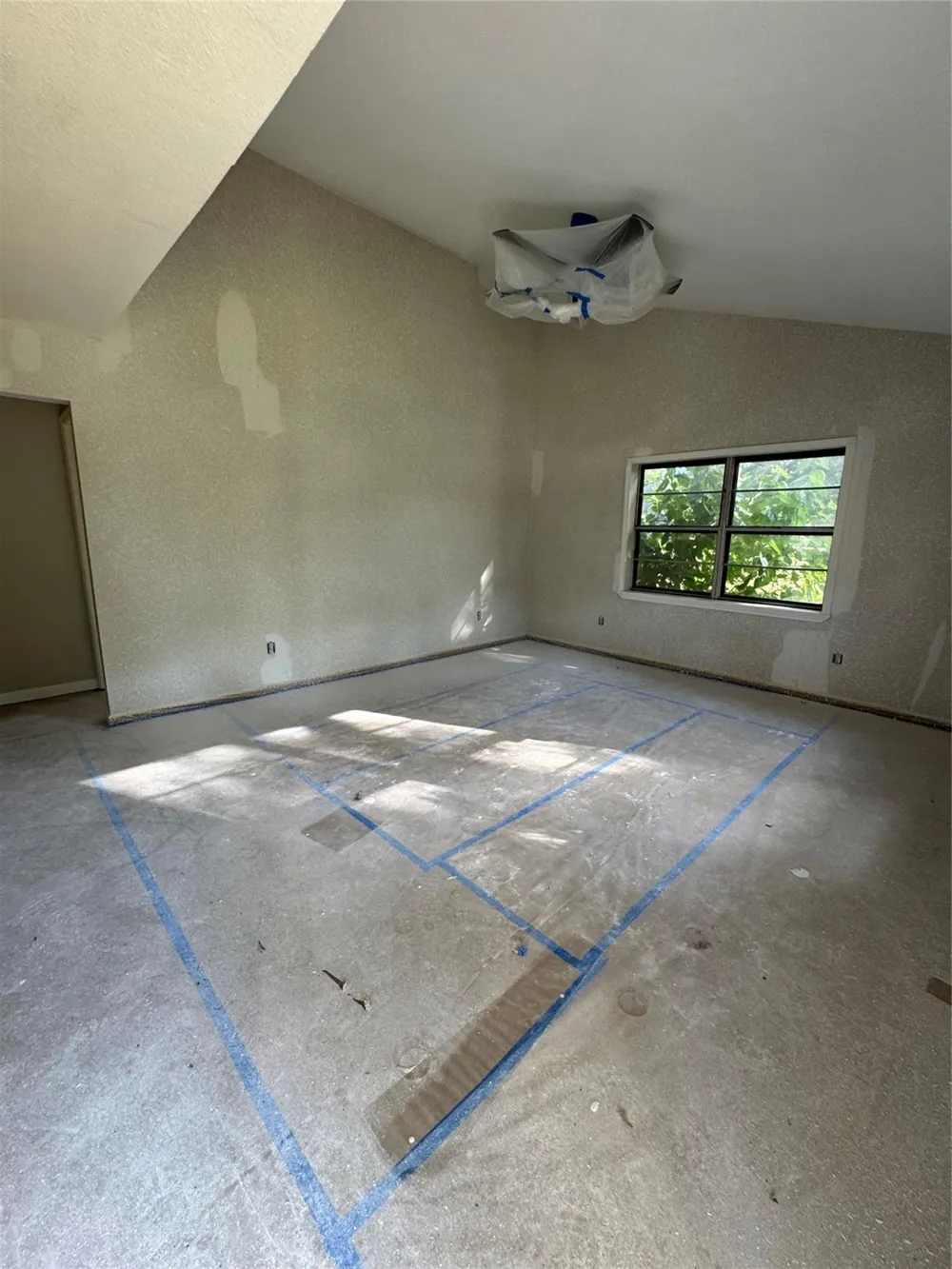 4701 Cherry Street Santa Fe, TX 77517
