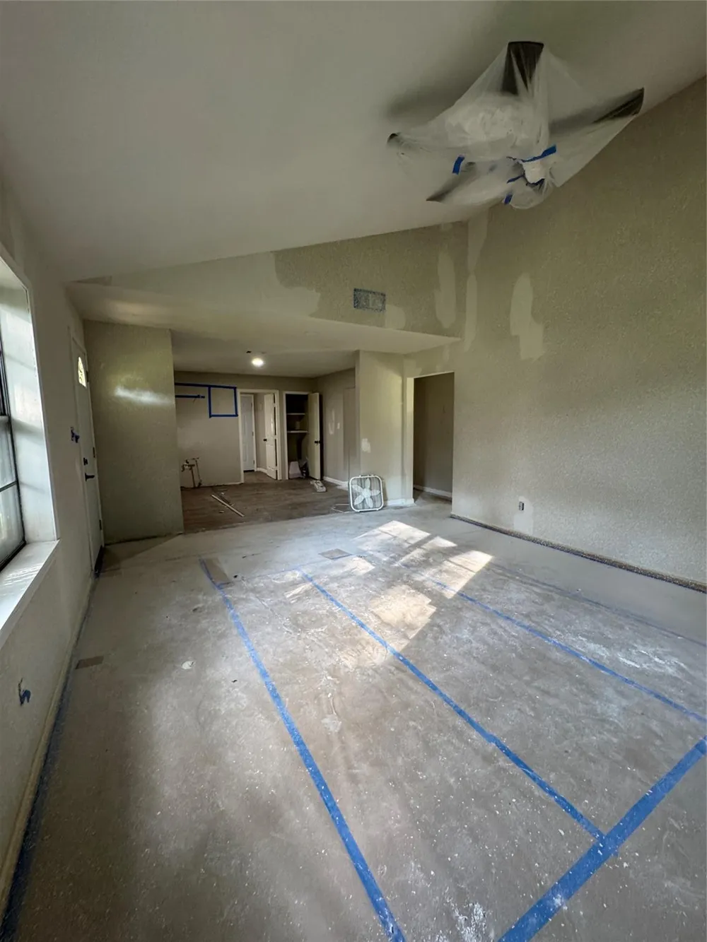 4701 Cherry Street Santa Fe, TX 77517