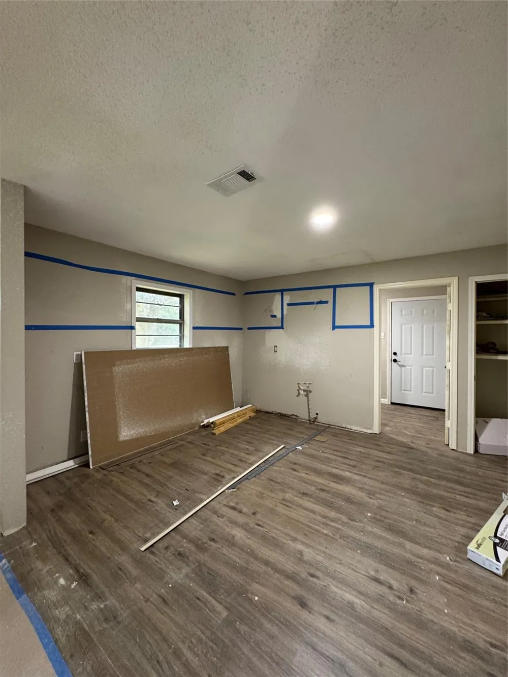 4701 Cherry Street Santa Fe, TX 77517